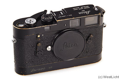 Leitz: Leica M4 black paint (w/Leicavit MP) camera