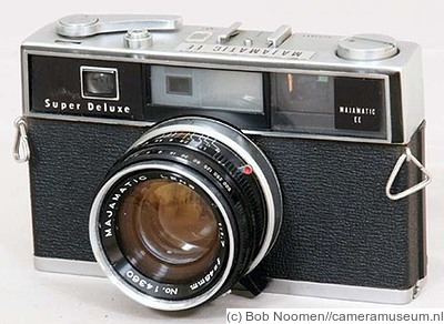 Mamiya: Majamatic EE Super Deluxe camera