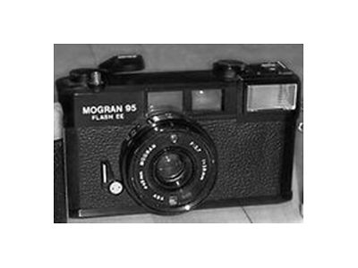 Morgan: Morgan 95 Flash EE camera