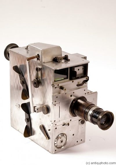 Newman & Sinclair: Auto Kine (Model G) camera