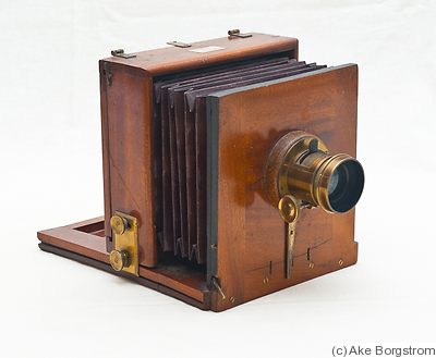 Newton & Co: Tailboard camera