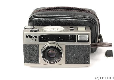 Nikon: Nikon 35 Ti camera