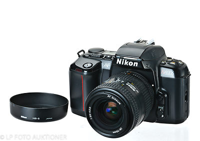 Nikon: Nikon N6006 camera