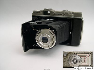 Pierrat: Standard camera