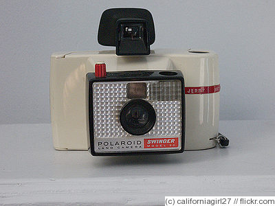 Polaroid: Polaroid 20 (Swinger) camera