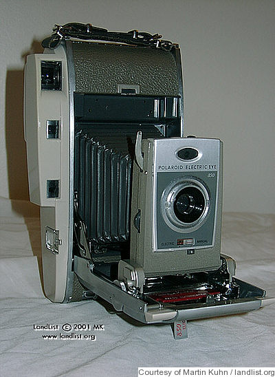 Polaroid: Polaroid 850 camera