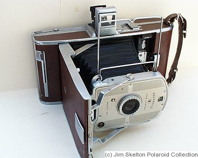 Polaroid: Polaroid 95B (Speedliner) camera