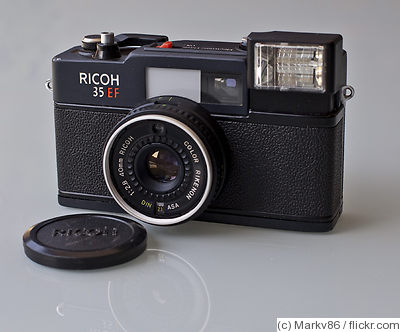 Ricoh: Ricoh 35 EF camera