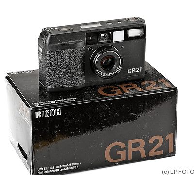 Ricoh: Ricoh GR-21 camera