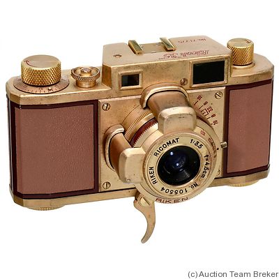 Riken: Ricoh 35 (brown) camera