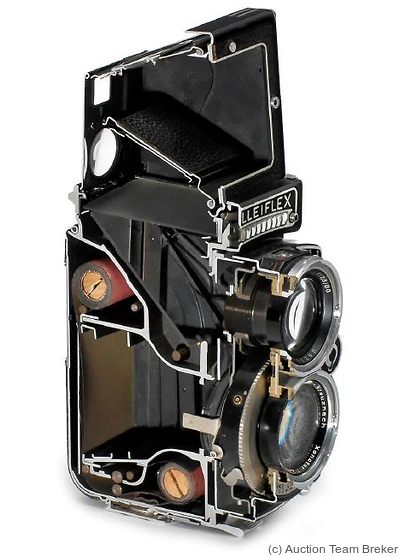 Rollei: Rolleiflex 2.8 Cut-Away (half) camera