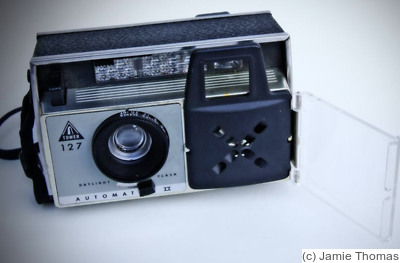 Sears Roebuck: Tower Automatic II 127 camera