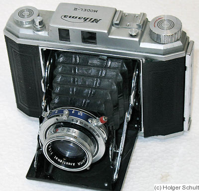 Suruga Seiki: Mihama Six Model II camera