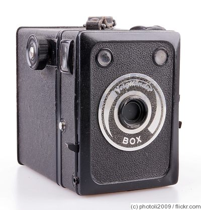 Voigtländer: Box Voigtlander camera