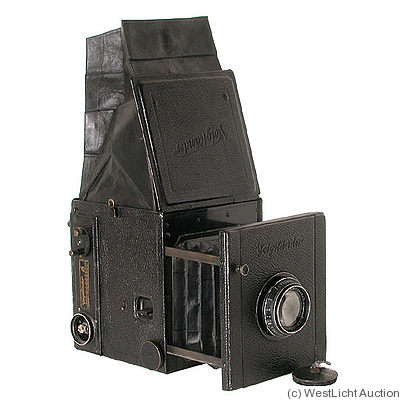 Voigtländer: Heliar Reflex camera