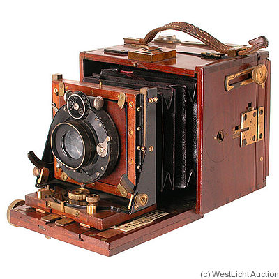 Watson & Sons: Alpha camera