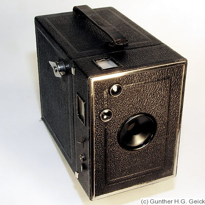 Wauckosin: Wara Box (1932) camera