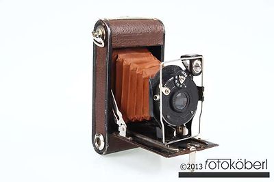 Wauckosin: Waranette (6x9) camera