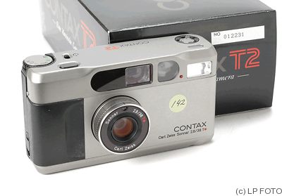 Yashica: Contax T2 camera
