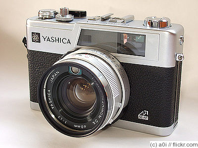 Yashica: Electro 35 GX camera