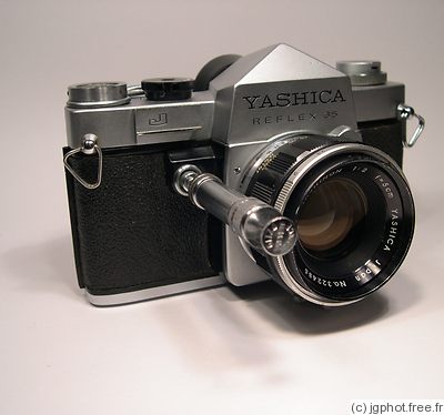 Yashica: Reflex 35 J camera