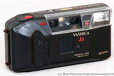 Yashica: Yashica AF-J2 camera