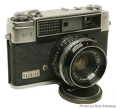 Yashica: Yashica M-II camera