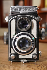 Yashica: Yashica 44A camera