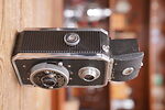 Irwin: Dual Reflex camera