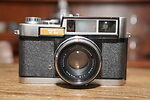 Yashica: Yashica 35 YL camera