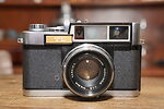Yashica: Yashica 35 YL camera