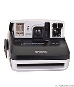 Polaroid One600-Superheadz-Red-Hat