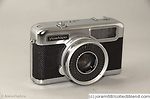 Yashica: Yashica Half 17 Rapid camera