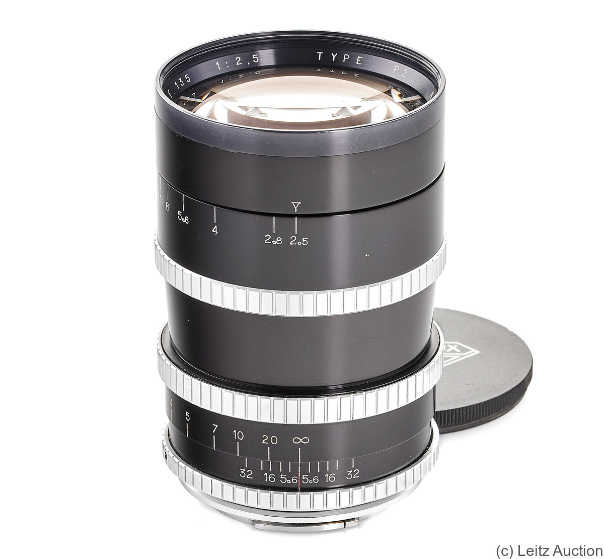 Angénieux: 135mm (13.5cm) f2.5 Type P2 (Rectaflex) camera