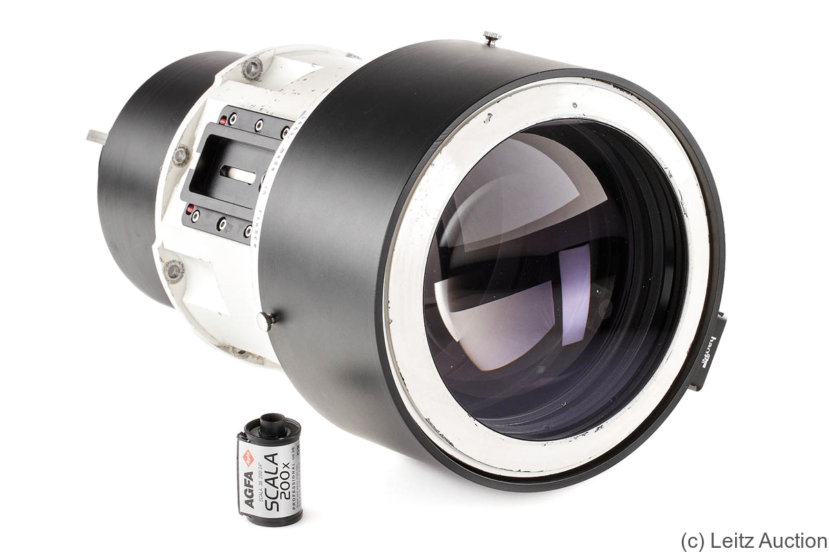 Angénieux: 210mm (21cm) f1.5 (Fuji GFX) camera