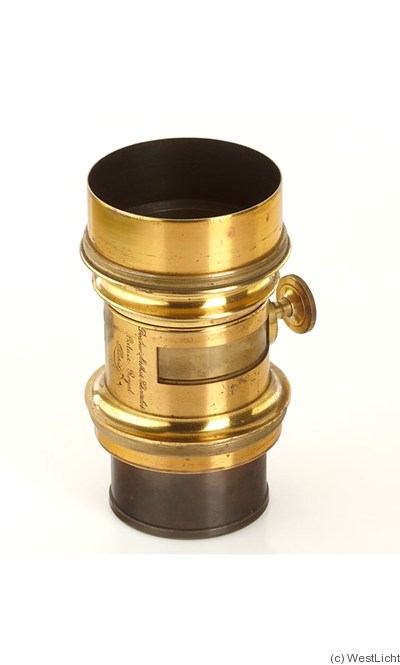 Chevalier, Arthur: Petzval (brass, 7.5cm) camera