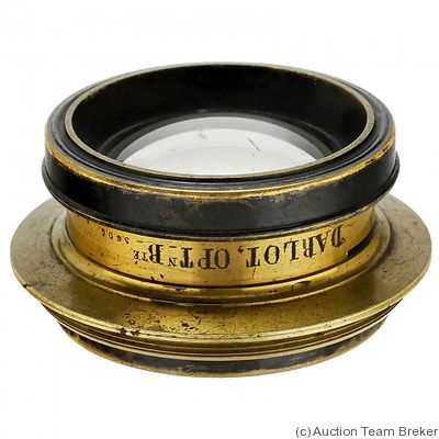 Darlot: Brass (3.2cm len, 4cm dia, 140mm focal) camera