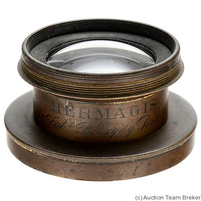 Hermagis: Brass (3.9cm len, 4.2cm dia, 40cm focal, Globe) camera