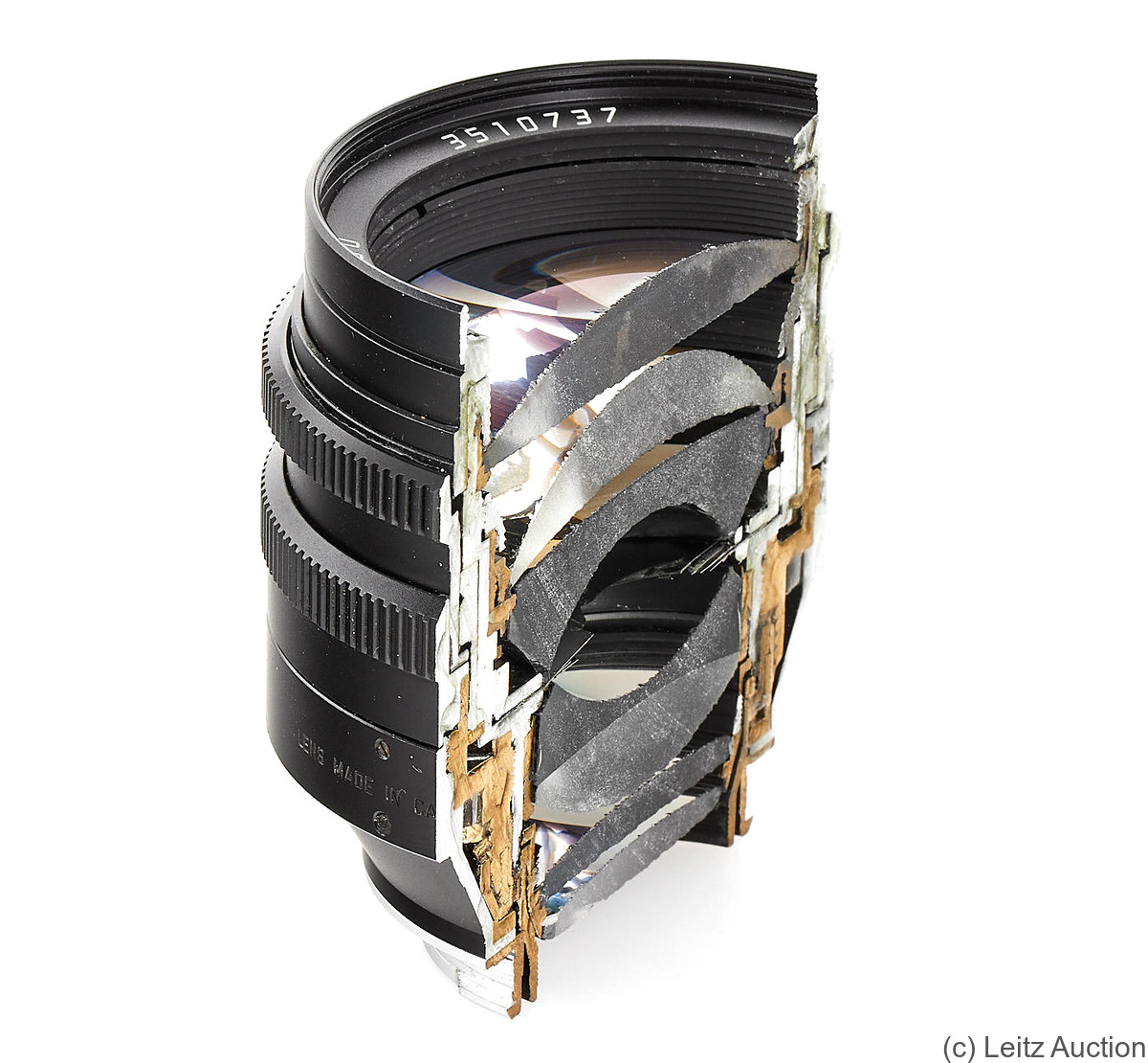 Leitz: 50mm (5cm) f1 Noctilux (BM, 11821, cut-away) camera