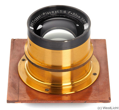 Meyer, Hugo: 300mm (30cm) f4 Doppel Plasmat (brass) camera