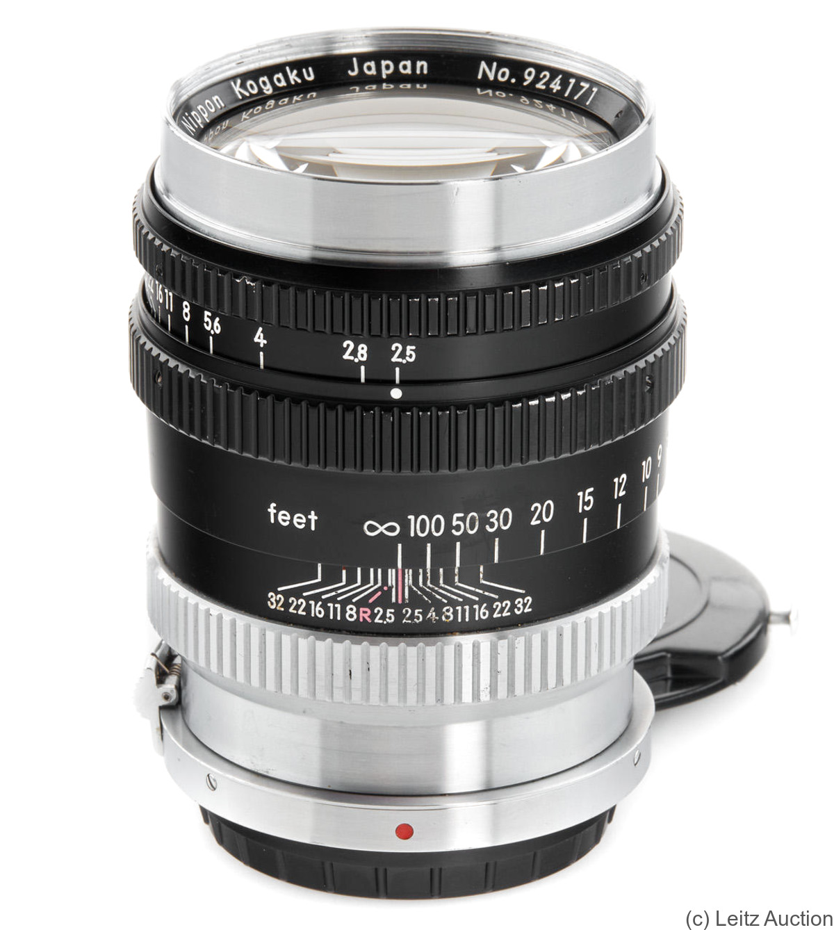 Nikon: 105mm (10.5cm) f2.5 Nikkor-P (BM, black/chrome) camera