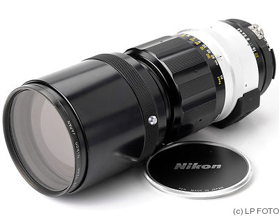 Nikon: 300mm (30cm) f4.5 Nikkor-H Auto (AI) camera