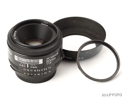 Nikon: 50mm (5cm) f1.8 Nikkor AF camera