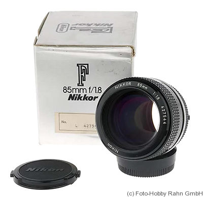 Nikon: 85mm (8.5cm) f1.8 Nikkor camera